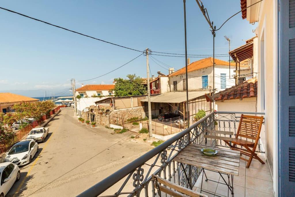 Traditional House At Koroni Near Beach Koróni Exterior foto